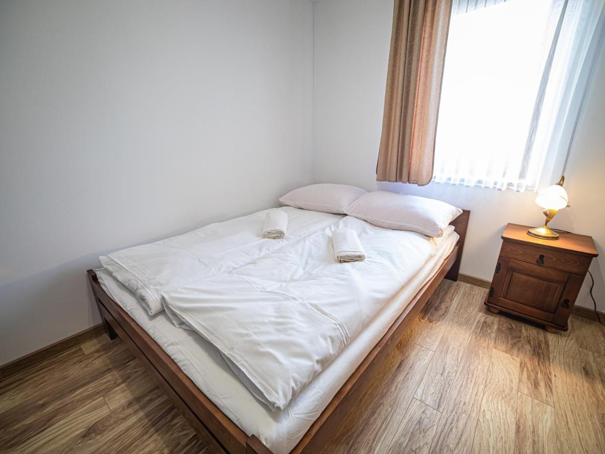 Chatki Nad Potokiem Holiday home Gronkow