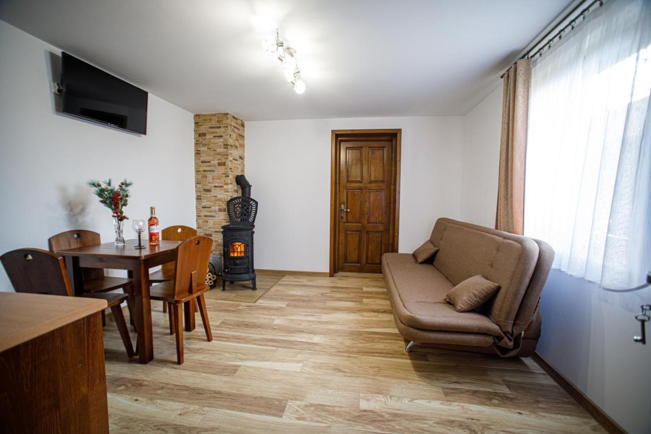 Holiday home Chatki Nad Potokiem Gronkow